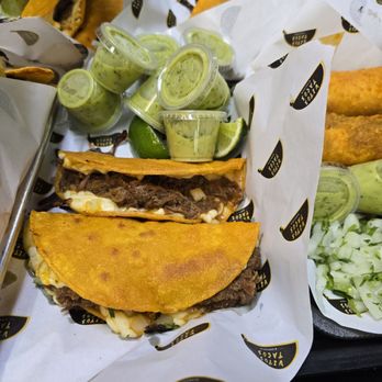 Vitos Tacos - Tacos Near Me - Las Vegas, Nevada