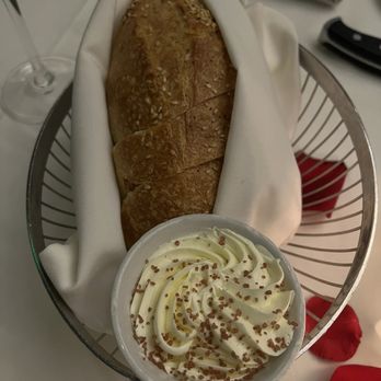 Shanahan's Steakhouse - Bread - Steakhouses Near Me - Denver, Colorado Shanahan's Steakhouse - Bread - Steakhouses Near Me - Denver, Colorado