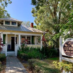 Cool Beans Brew - Entrance