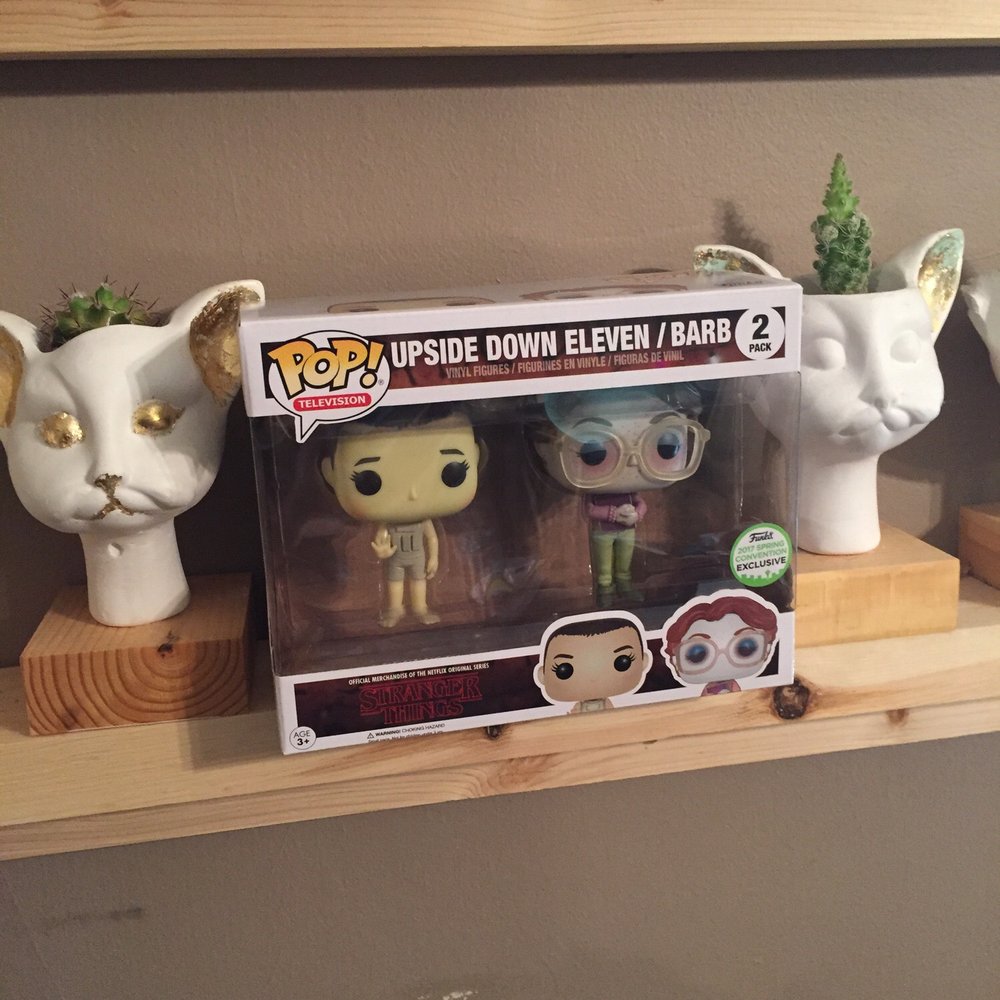 Funko Pop! Stranger Things Emerald City Comic Con Upside Down Eleven & Barb Funko Pop! Stranger Things Emerald City Comic Con Upside Down Eleven & Barb