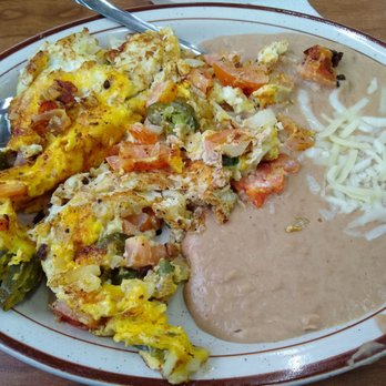 La Jalisciense - Desayuno - Mexican Near Me - Detroit, Michigan
