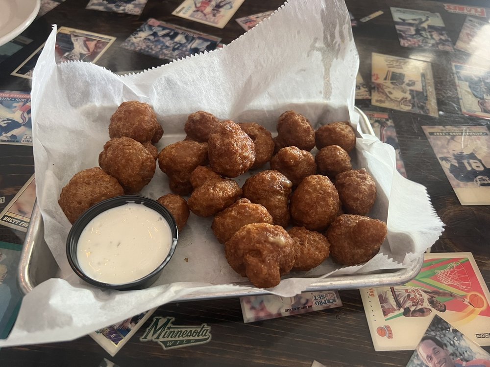 THE END ZONE BAR & GRILL Updated May 2024 16 Photos & 29 Reviews