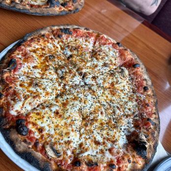 Apizza Di Napoli - Pizza Done Right!! - Pizza Near Me - Aiken, South Carolina Apizza Di Napoli - Pizza Done Right!! - Pizza Near Me - Aiken, South Carolina