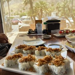 Happy Sushi