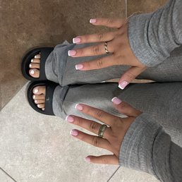 Got a manicure and pedicure. Got a manicure and pedicure.