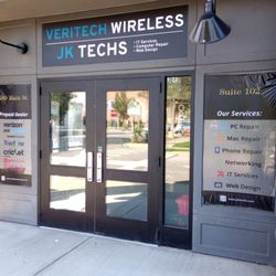 Veritech Wireless - Another entrance to the store facing a side street.