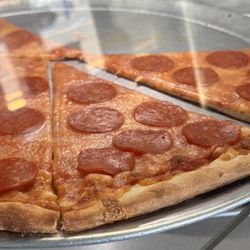 Tony's Restaurant & Pizza - Pepperoni White Pizza