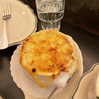 Maison Pickle - French Onion Soup Au Gratin - Cocktail Bars Near Me - New York, New York