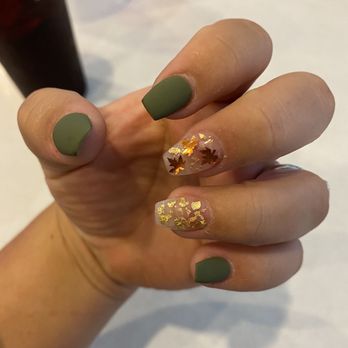 Yumi's Nails Spa - Fall themed set - Nail Salons Near Me - Chula Vista, California Yumi's Nails Spa - Fall themed set - Nail Salons Near Me - Chula Vista, California
