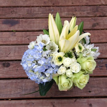 Flowers On 15th - One of our specialties are 'French pack' arrangements made without filler or greens- just luxurious blooms! - Florists Near Me - Seattle, Washington