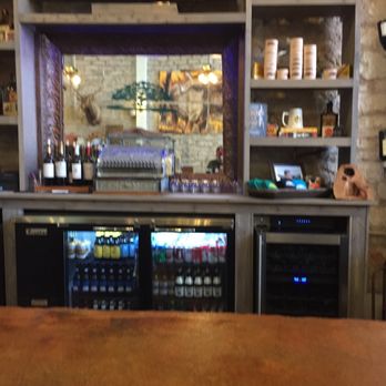 Mesquite Creek Outfitters - Beer, Wine & Spirits Near Me - Georgetown, Texas