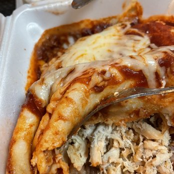 El Rosal Bar & Grill - Chicken breast in the wet burrito (sauce on top is mild) - Mexican Near Me - Visalia, California El Rosal Bar & Grill - Chicken breast in the wet burrito (sauce on top is mild) - Mexican Near Me - Visalia, California