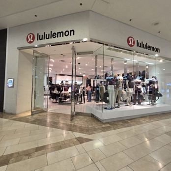 Lululemon - Storefront - Women's Clothing Near Me - Escondido, California Lululemon - Storefront - Women's Clothing Near Me - Escondido, California