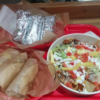 District Taco - Mexican Near Me - Arlington, Virginia