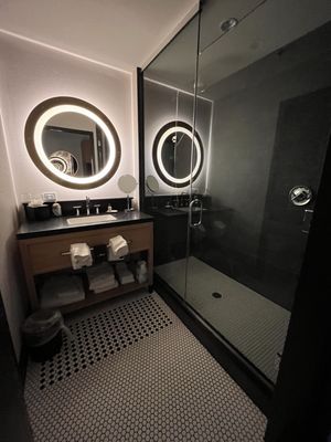 The Oaklander Hotel, Autograph Collection by null