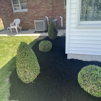 A Better Lawn care - a front yard - Lawn Services Near Me - Middletown, Ohio
