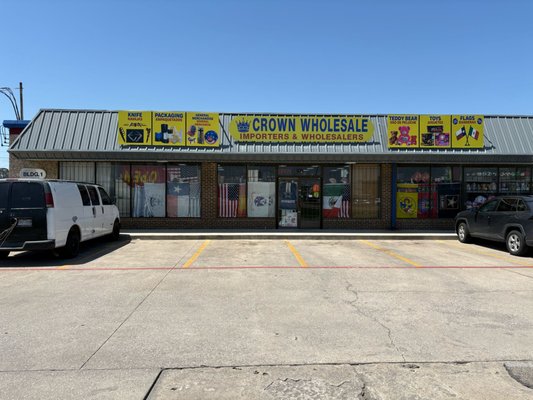 Crown Wholesale