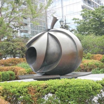 The Esplanade - Art Posted with review 09/19/22 - Parks Near Me - New York, New York