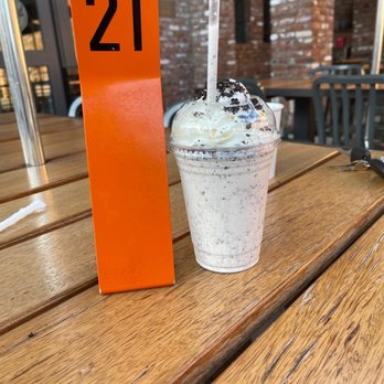 The Stand - American Classics Redefined - Oreo cookie shake - New American Near Me - Pasadena, California