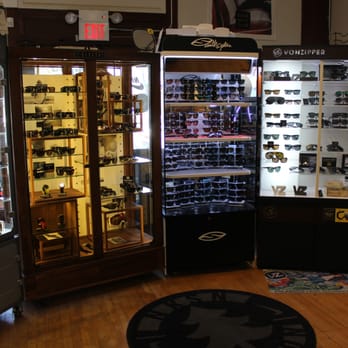 Civil - Ski & Snowboard Shops Near Me - E. Greenwich, Rhode Island