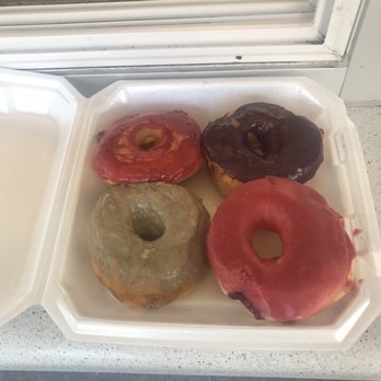 D&D's Place - Banana pudding, strawberry delight, blueberry heaven and raspberry! - Donuts Near Me - Chicago, Illinois D&D's Place - Banana pudding, strawberry delight, blueberry heaven and raspberry! - Donuts Near Me - Chicago, Illinois
