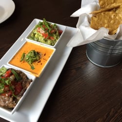 Senoritas - Trio dipow, nice combination of cold and warm dips