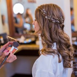 NK's Makeup Room - Bridal hairstyle