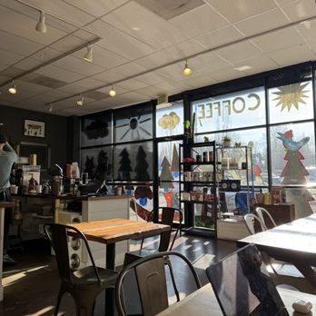 Lionheart Coffee Company - Seating area - Coffee & Tea Near Me - Beaverton, Oregon Lionheart Coffee Company - Seating area - Coffee & Tea Near Me - Beaverton, Oregon