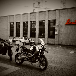 Road Cafe