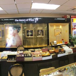 GiGi’s Cosmetics Boutique