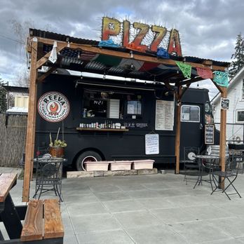 Reeva - Walk up window - Food Trucks Near Me - Portland, Oregon Reeva - Walk up window - Food Trucks Near Me - Portland, Oregon