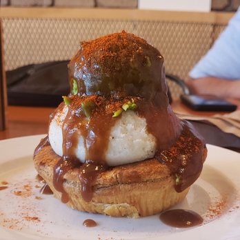 Peaked Pies - Chicken curry pie with the works - Australian Near Me - Vancouver, British Columbia Peaked Pies - Chicken curry pie with the works - Australian Near Me - Vancouver, British Columbia