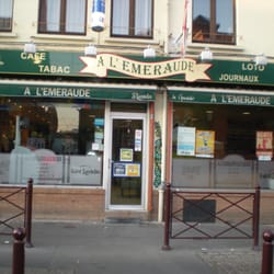 A L'Emeraude