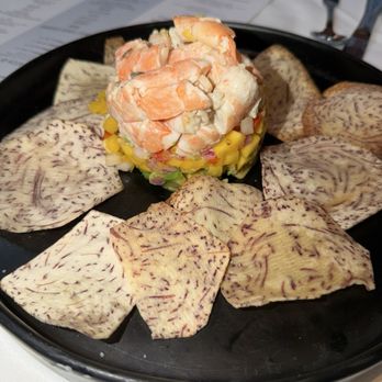 Chart House - Avocado, shrimp, mango - Seafood Near Me - Savannah, Georgia