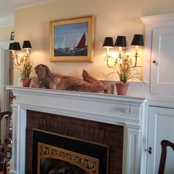 Captain David Kelley House - Bed & Breakfast Near Me - Centerville, Massachusetts