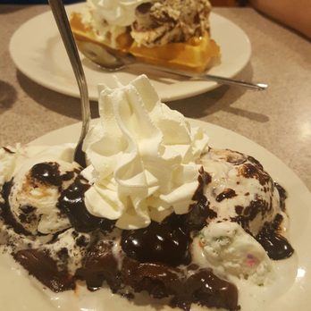International Delight Cafe - Brownie sundae and waffle sundae - Desserts Near Me - Bellmore, New York International Delight Cafe - Brownie sundae and waffle sundae - Desserts Near Me - Bellmore, New York