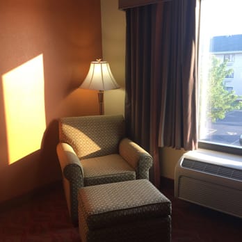 Hampton Inn & Suites Bolingbrook - Hotels Near Me - Bolingbrook, Illinois Hampton Inn & Suites Bolingbrook - Hotels Near Me - Bolingbrook, Illinois