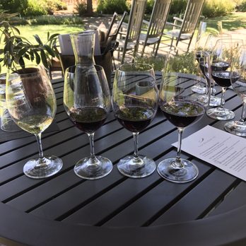 Frog's Leap Winery - Tasting flight - Wineries Near Me - Rutherford, California