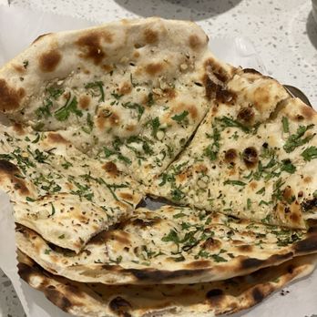 Tabla Indian Restaurant - Garlic Naan - Indian Near Me - Orlando, Florida Tabla Indian Restaurant - Garlic Naan - Indian Near Me - Orlando, Florida