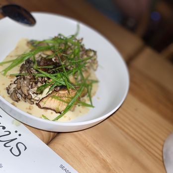 Krüs Kitchen - Oyster Mushrooms- potatoes, red miso, quinoa, green onions - New American Near Me - Miami, Florida Krüs Kitchen - Oyster Mushrooms- potatoes, red miso, quinoa, green onions - New American Near Me - Miami, Florida