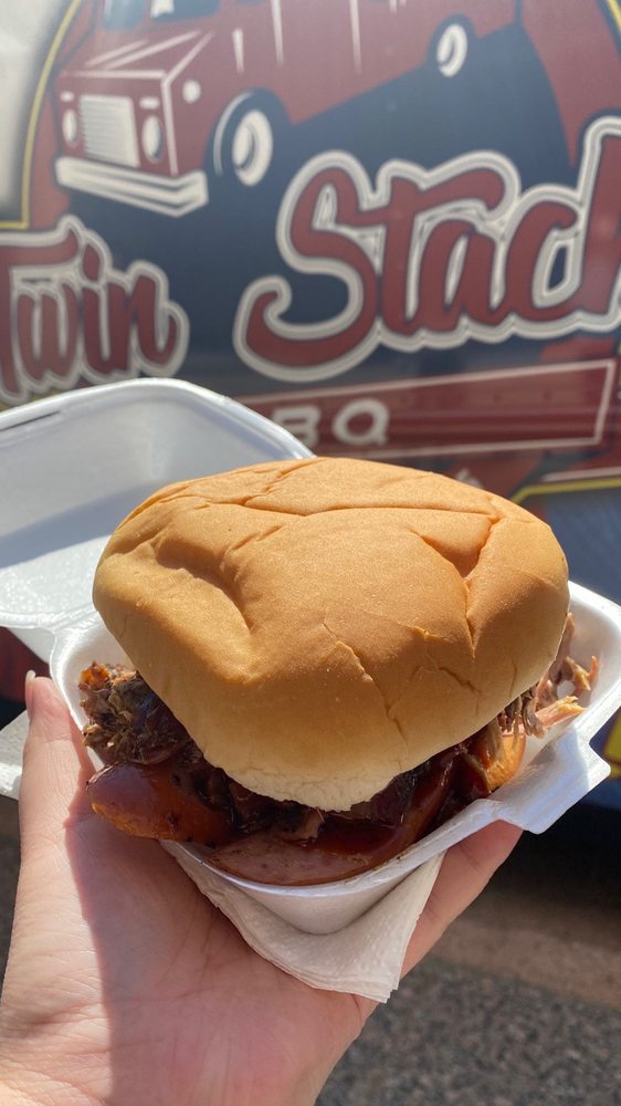 Twin Stacks Bbq Logo