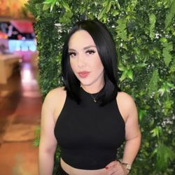 Neyli Aesthetics - This is the face behind Neyli Aesthetics! Skincare is my passion, and helping you feel confident in your skin is what I do best.