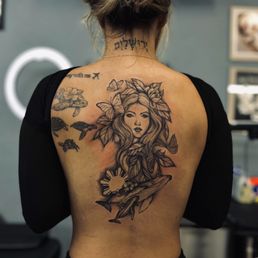 Pisces Goddess, Mama whale and baby whale, Filipino Sun by Bennett Pisces Goddess, Mama whale and baby whale, Filipino Sun by Bennett