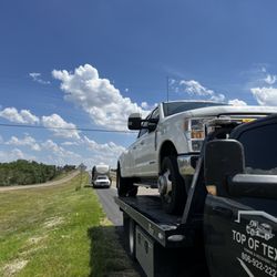 Top of Texas Towing & Recovery - 5th wheel attached? No problem!