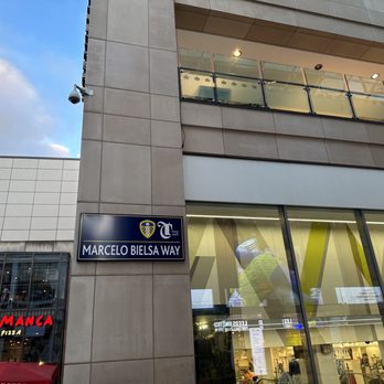 Trinity Leeds - Shopping Centers Near Me - Leeds, XWY Trinity Leeds - Shopping Centers Near Me - Leeds, XWY