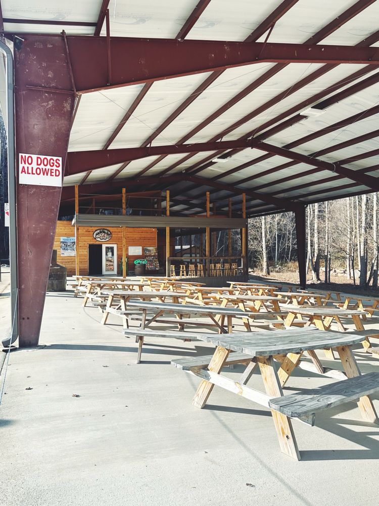 Adventure Distilling Logo