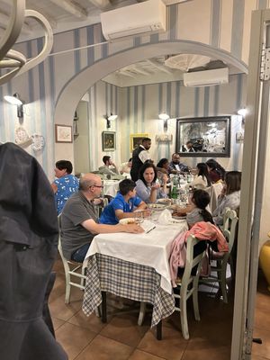 Via Santa Cecilia by null