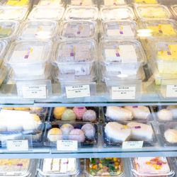 Phoenix Dessert - Mochi