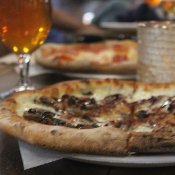 Freda's Pizza - Pizza Near Me - Camarillo, California Freda's Pizza - Pizza Near Me - Camarillo, California
