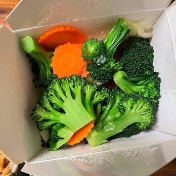 Charm Thai Eatery - Steamed veggies - actually very tasty! - Thai Near Me - San Mateo, California